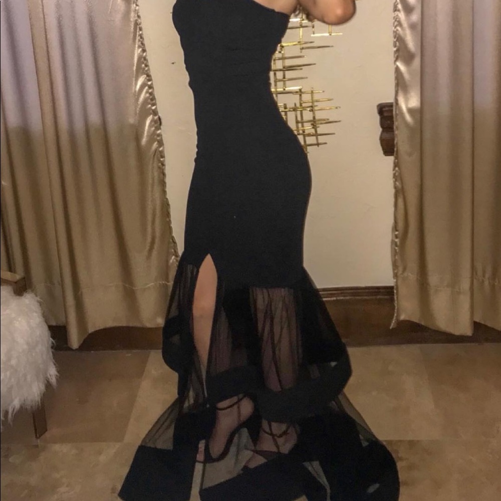 Beautiful black night long gown. Size small for any party occasion